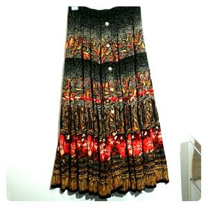 CAROLE LITTLE boho  maxi skirt Med.  26-40 waist